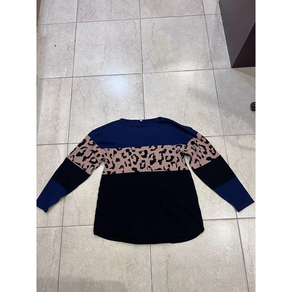 Blue Leopard colorblocked sweater sz Large - Picture 5 of 7